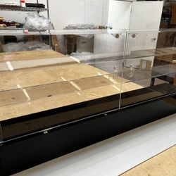 Cutting Edge Plastics - Custom display cases made to your specs