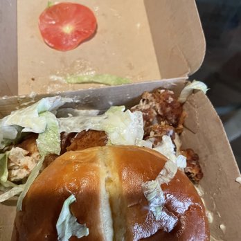McDonald's - Deluxe Crispy Chicken Sandwich I thought? - Burgers Near Me - Castro Valley, California McDonald's - Deluxe Crispy Chicken Sandwich I thought? - Burgers Near Me - Castro Valley, California