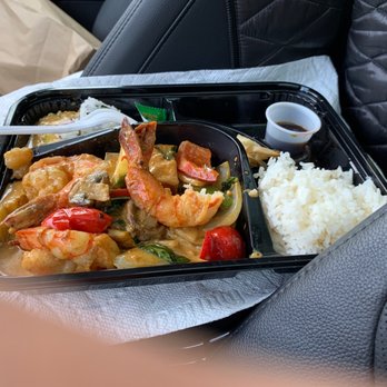 Oishii Bistro - Sorry... I took a bite and finished the dumplings before I took the picture - Sushi Bars Near Me - Mount Kisco, New York