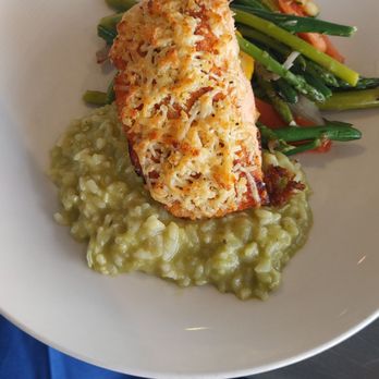 River: A Waterfront Restaurant & Bar - Steakhouses Near Me - Wethersfield, Connecticut River: A Waterfront Restaurant & Bar - Steakhouses Near Me - Wethersfield, Connecticut