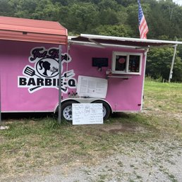 Exterior photo of FatBoy’s Barbie-Q - Gainesboro, Tennessee Exterior photo of FatBoy’s Barbie-Q - Gainesboro, Tennessee