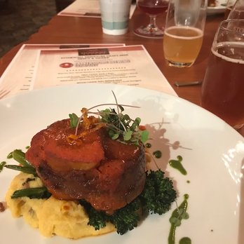 Stonewall Resort - The Roasted Veal dinner was off the charts! - Hotels Near Me - Roanoke, West Virginia
