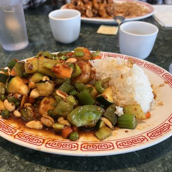 Yi's Wok - 1. Kung Pao Shrimp and 4. Orange Chicken - Chinese Near Me - Redmond, Oregon