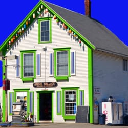 Wallace's Market - Wallace's Market, downtown Friendship, Maine!! www.wallacesmarket.com open 365 days a year 5 am-8pm food,beer & wine, gas