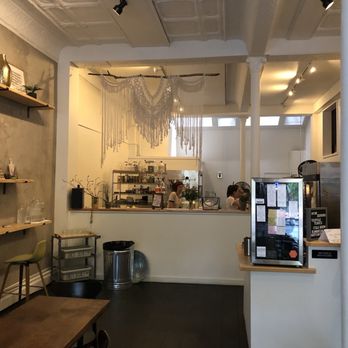 Liza's - Juice Bars & Smoothies Near Me - Troy, New York