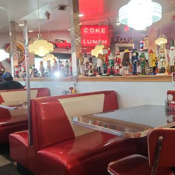 Nutcracker Family Restaurant - Ice Cream & Frozen Yogurt Near Me - Pataskala, Ohio