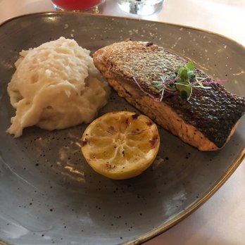 Novecento - Salmon - 900 - Argentine Near Me - Doral, Florida