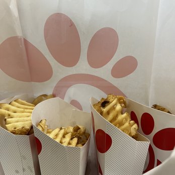 Chick-fil-A - Chick-fil-A Waffle Potato Fries- - Fast Food Near Me - Laredo, Texas Chick-fil-A - Chick-fil-A Waffle Potato Fries- - Fast Food Near Me - Laredo, Texas