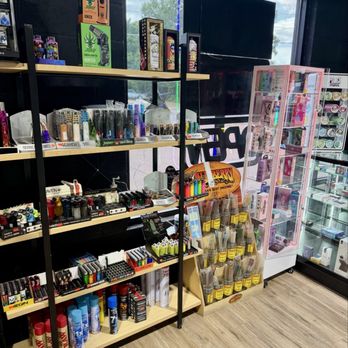 Howdy Smoke & Vape - Variety... - Vape Shops Near Me - Fredericksburg, Texas Howdy Smoke & Vape - Variety... - Vape Shops Near Me - Fredericksburg, Texas
