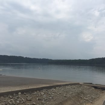Holmes Bend Boat Dock - Green river lake - Boating Near Me - Columbia, Kentucky Holmes Bend Boat Dock - Green river lake - Boating Near Me - Columbia, Kentucky