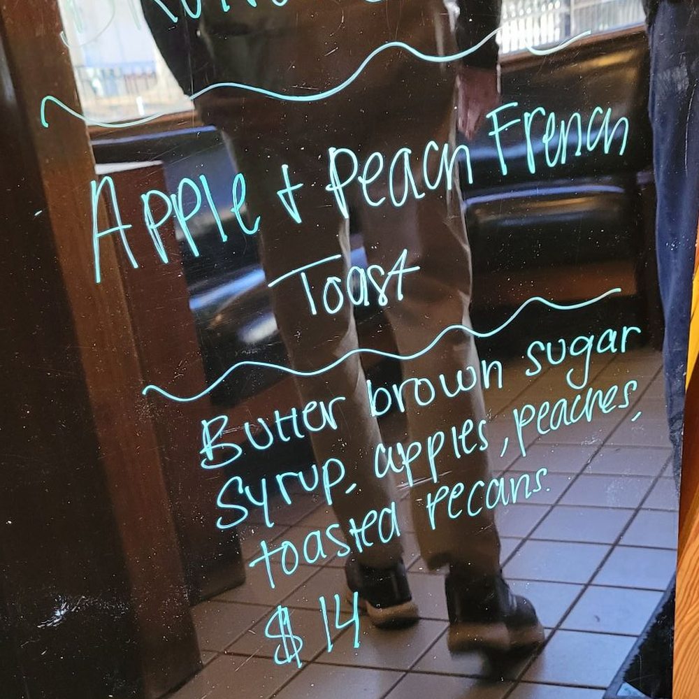 Amsterdam Cafe - New American Near Me - Auburn, Alabama