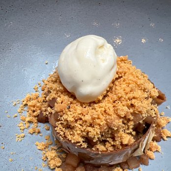 Taft Díaz - Apple tart - New American Near Me - El Paso, Texas