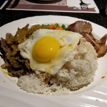 Cafe Hollywood - Happy Meal: Curry Beef with BBQ Pork, Rice, and Egg - Chinese Near Me - Markham, Ontario Cafe Hollywood - Happy Meal: Curry Beef with BBQ Pork, Rice, and Egg - Chinese Near Me - Markham, Ontario