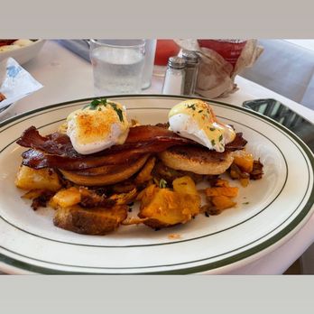 The Shed Restaurant - Plainview NY - Biscuit Benedict* - Breakfast & Brunch Near Me - Plainview, New York The Shed Restaurant - Plainview NY - Biscuit Benedict* - Breakfast & Brunch Near Me - Plainview, New York