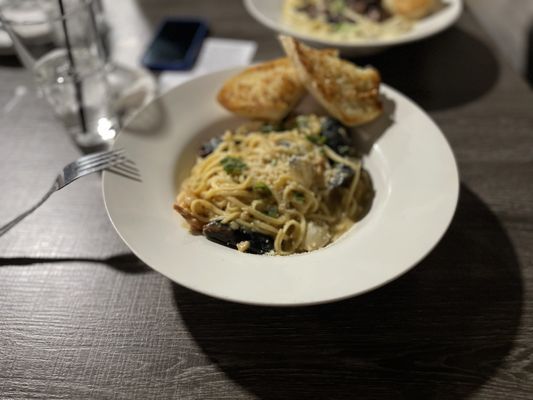 Challenger Tap House by null