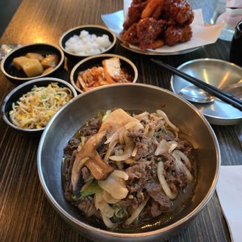 Kosoo - Yangnyeom Boneless Chicken and Mushroom Gulgogi - Korean Near Me - Vancouver, British Columbia
