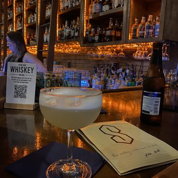 Old Hickory Whiskey Bar - Pisco sour - Cocktail Bars Near Me - Pensacola, Florida Old Hickory Whiskey Bar - Pisco sour - Cocktail Bars Near Me - Pensacola, Florida