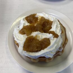 Stuffed waffle with apples!