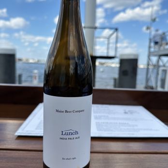 Reelhouse Oyster Bar - Maine lunch beer - Salad Near Me - Boston, Massachusetts