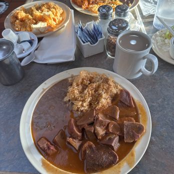 El Nayarit - Lengua and costillas de puerco. - Mexican Near Me - San Fernando, California El Nayarit - Lengua and costillas de puerco. - Mexican Near Me - San Fernando, California