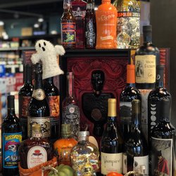 Liquids Wine & Spirits