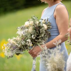 Wildbud Floral - Bride and bridesmaid bouquet