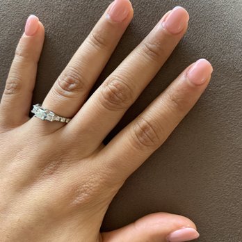 Redondo 7 Nails - Short full set acrylic - Nail Salons Near Me - Long Beach, California Redondo 7 Nails - Short full set acrylic - Nail Salons Near Me - Long Beach, California
