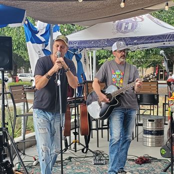 Mike Hess Brewing - Walnut Creek - Live music - Breweries Near Me - Walnut Creek, California Mike Hess Brewing - Walnut Creek - Live music - Breweries Near Me - Walnut Creek, California