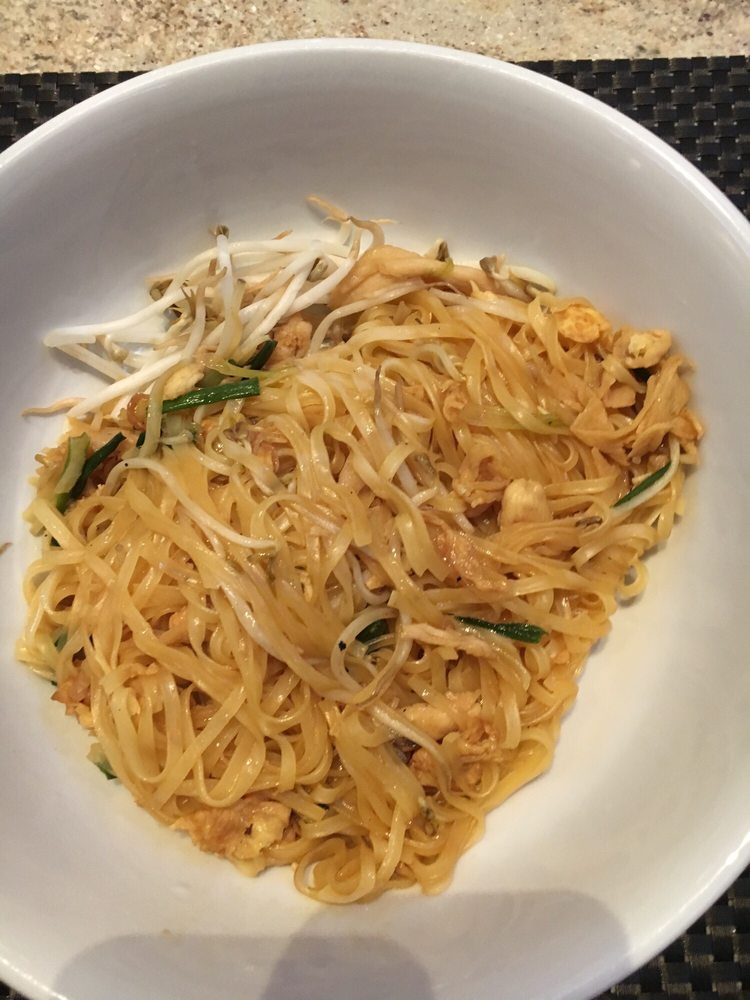 BAMBOO THAI BISTRO CLOSED 153 Photos & 176 Reviews 5079 S Yale