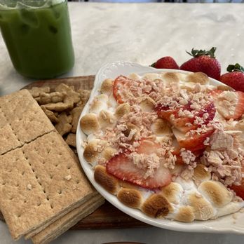 Slate Cafe - Nomad - Coffee & Tea Near Me - New York, New York