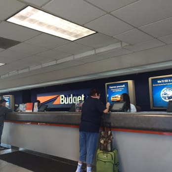 Budget - Rental counter - Car Rental Near Me - Detroit, Michigan Budget - Rental counter - Car Rental Near Me - Detroit, Michigan