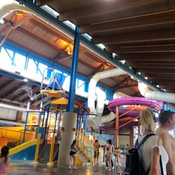 The Reef - This place is A-MA-ZING!!!!!!