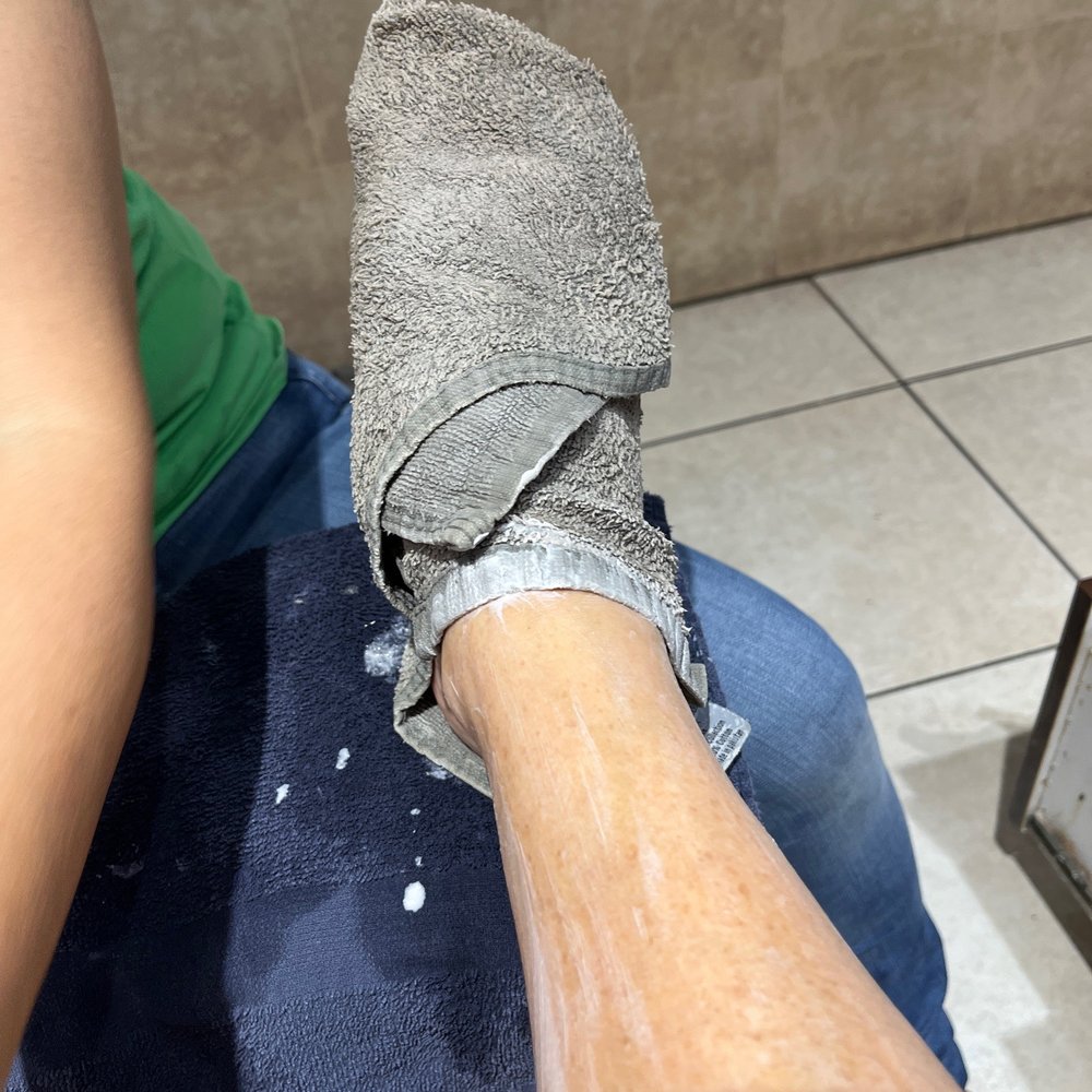 Elite Nails - Hot towel wrap pedicure and amazing leg massage! - Nail Salons Near Me - Scottsdale, Arizona Elite Nails - Hot towel wrap pedicure and amazing leg massage! - Nail Salons Near Me - Scottsdale, Arizona