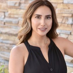 Farmers Insurance - Christina Miceli - We appreciate your business.