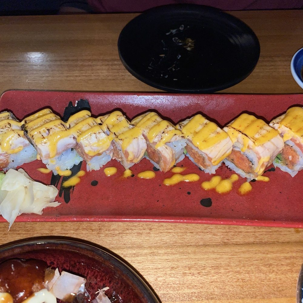 Kusshi - Spicy sheered Salmon Roll must try this roll. - Sushi Bars Near Me - Arlington, Virginia Kusshi - Spicy sheered Salmon Roll must try this roll. - Sushi Bars Near Me - Arlington, Virginia