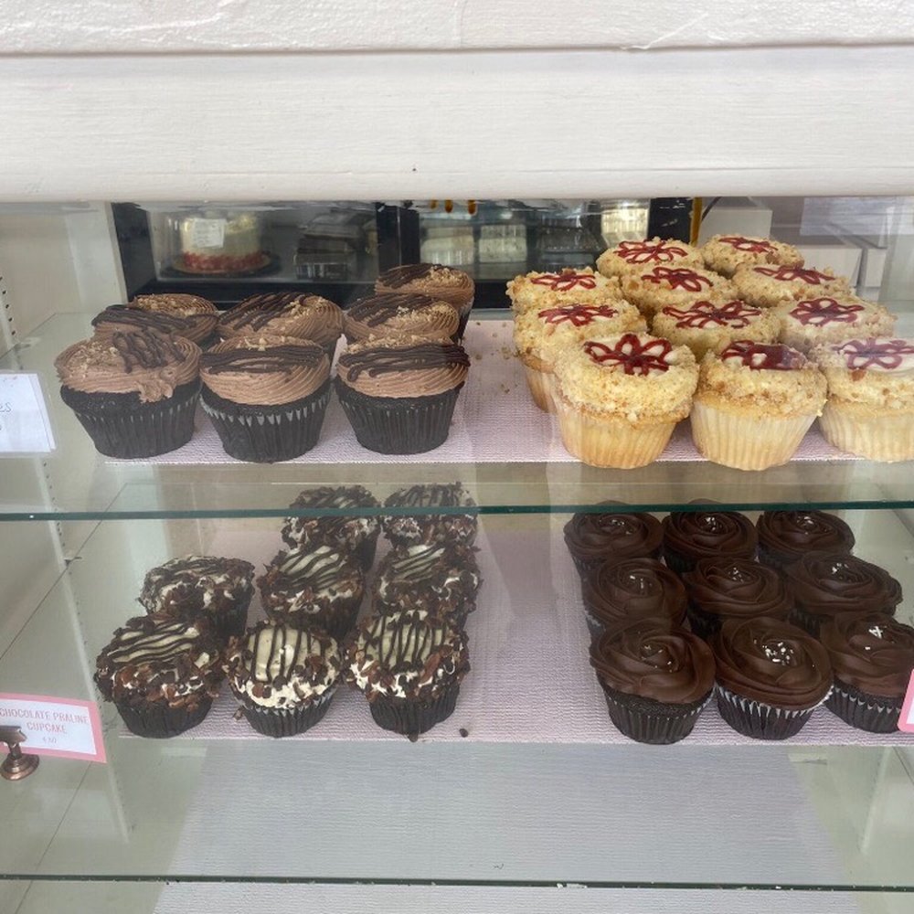 Take the Cake - Bakeries Near Me - Houston, Texas