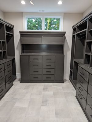 Functional Mudrooms: Organized Entryways with Style - Our portfolio includes innovative mudroom solutions designed to enhance organization and streamline daily routines. From storage benches to custom cabinets, our mudroom entries showcase our ability to create functional and aesthetically pleasing entryway spaces. Functional Mudrooms: Organized Entryways with Style - Our portfolio includes innovative mudroom solutions designed to enhance organization and streamline daily routines. From storage benches to custom cabinets, our mudroom entries showcase our ability to create functional and aesthetically pleasing entryway spaces.