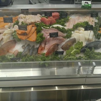 Winn-Dixie - Fresh seafood and an awesome $6 fresh seafood bag with veggies and seasonings that you can take home to cook in as little as 3 minutes. - Grocery Near Me - Jacksonville, Florida