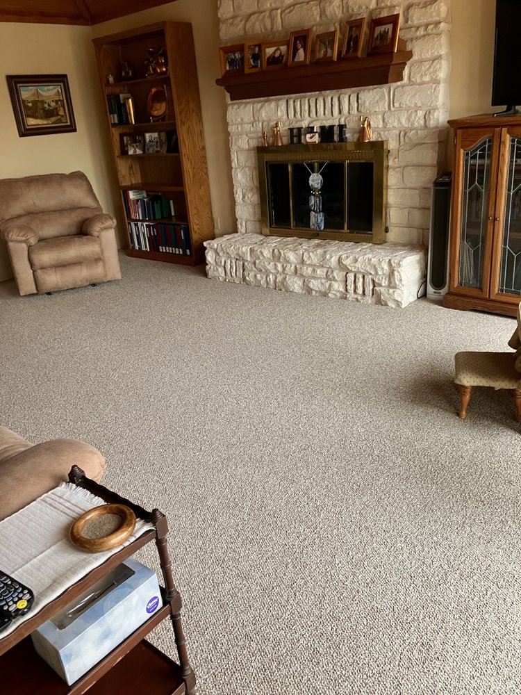 Slide of 787 Construction