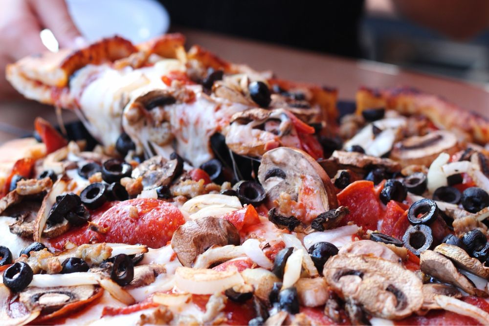 Food from Woodstock's Pizza Santa Cruz