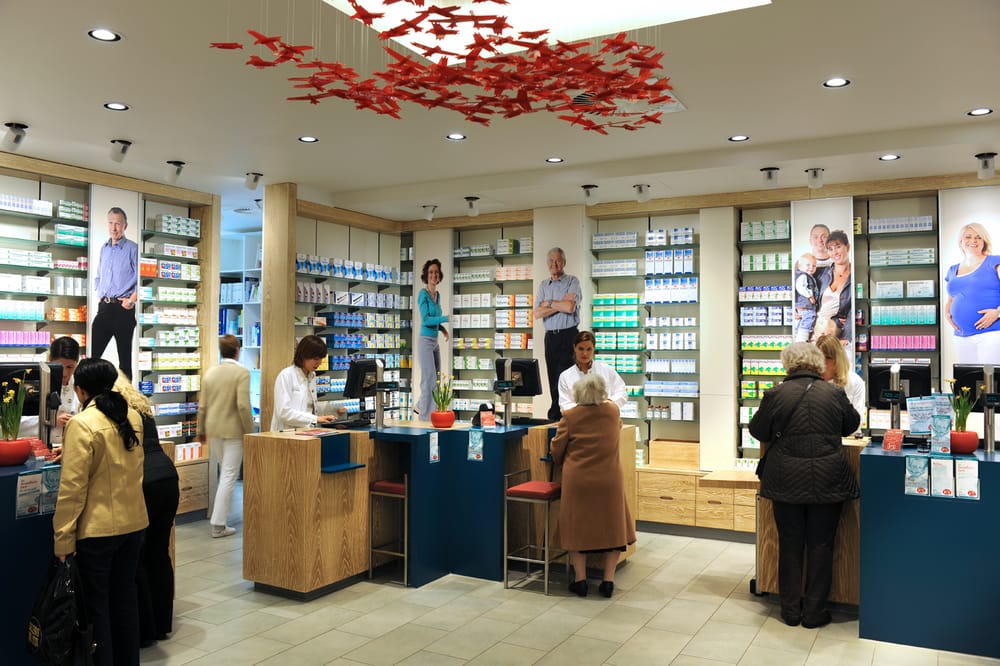 ADLERAPOTHEKE Updated March 2025 10 Photos & 32 Reviews Wandsbeker Marktstr. 73, Hamburg