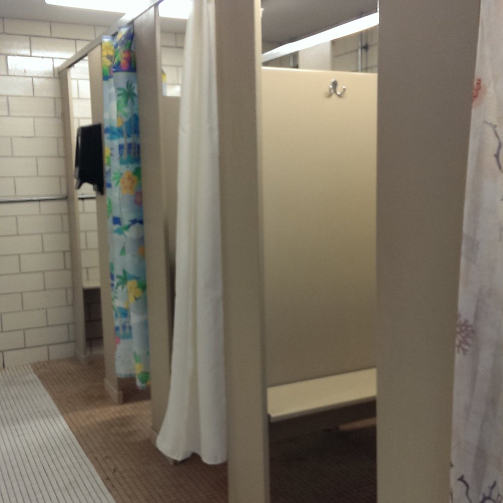Eckhart Park - Chicago Park District - Pool shower room - Parks Near Me - Chicago, Illinois