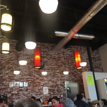 Dong Ting Spring - Interior decor - Chinese Near Me - Thousand Oaks, California Dong Ting Spring - Interior decor - Chinese Near Me - Thousand Oaks, California