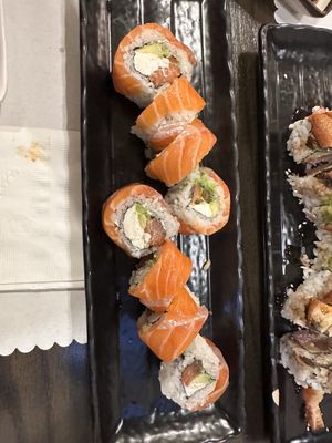 Poki Ramen & Sushi by null