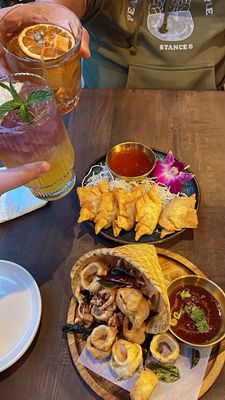 Som Dee Thai Kitchen & Bar by null