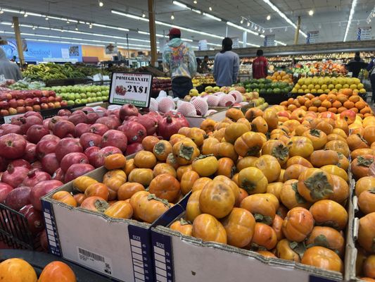 Saraga International Grocery by null