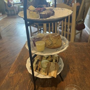 A Taste of Britain - Finger sandwiches, lemon scone, 3 pastries (cheesecake, chocolate biscuit, blackberry tart) - British Near Me - Wayne, Pennsylvania A Taste of Britain - Finger sandwiches, lemon scone, 3 pastries (cheesecake, chocolate biscuit, blackberry tart) - British Near Me - Wayne, Pennsylvania