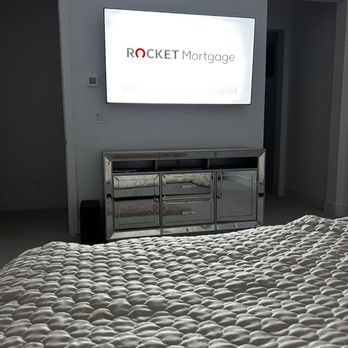 Elevate - 65 inch in master - TV Mounting Near Me