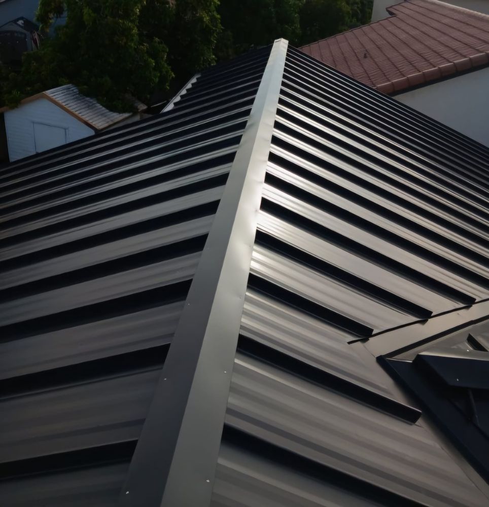 Slide of Bennett Roofing and Construction