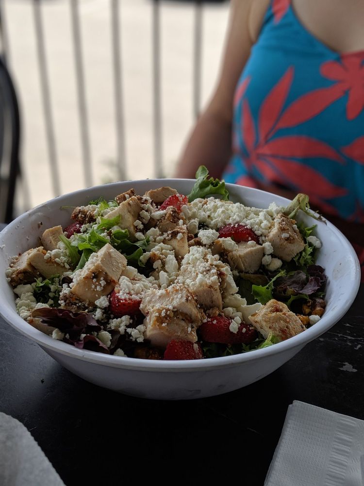 VILLAGE PUB & BEER GARDEN 117 Photos & 276 Reviews 1308 McGavock